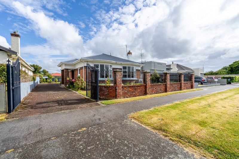 75 George Street, Windsor, Invercargill - Carousel 1