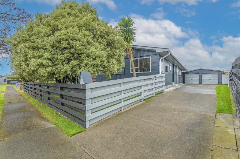 3 Cascade Crescent, Westbrook, Palmerston North - Carousel 2