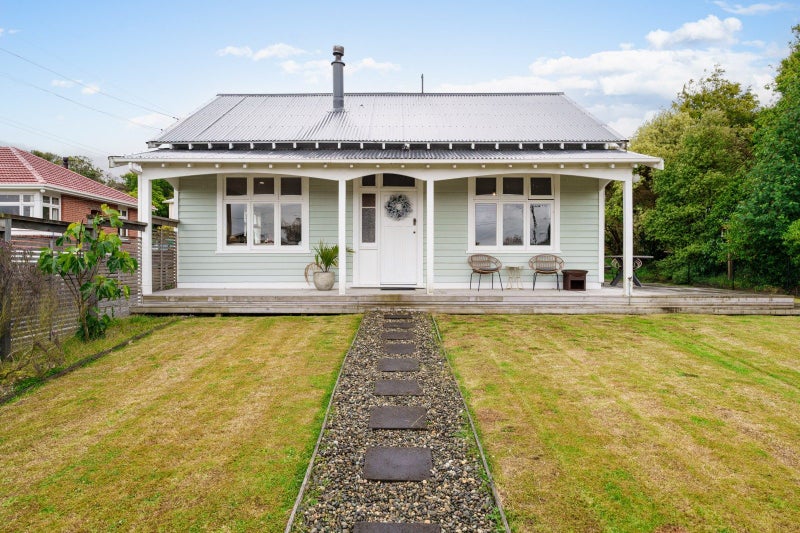 25 Hugh Street, Sawyers Bay, Port Chalmers - Carousel 2