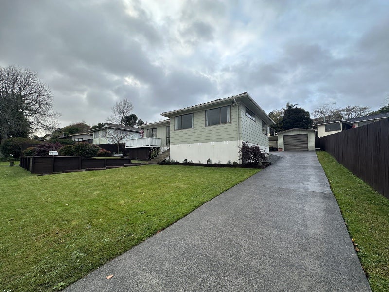 46 Bellfield Road, Opaheke, Papakura - Carousel 1