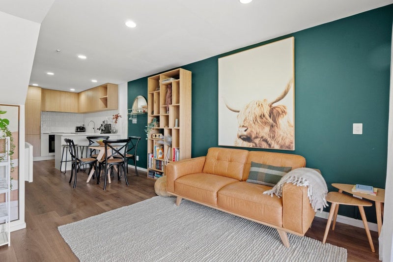 9/43 GOLDRIDGE WAY, FRANKTON RD, QUEENSTOWN - Carousel 1