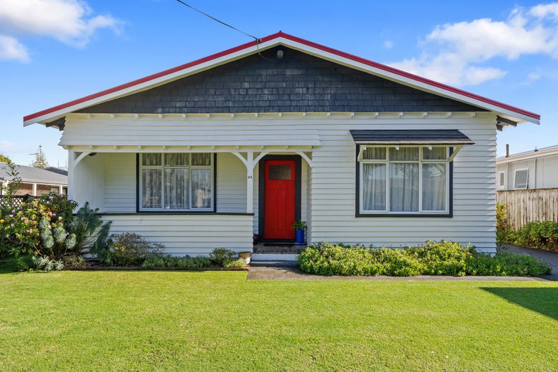 24 Richmond ST, Fitzroy, New Plymouth - Carousel 21
