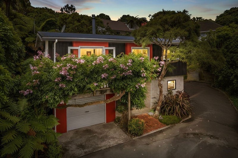 4B Fox Street, Ngaio, Wellington - Carousel 1