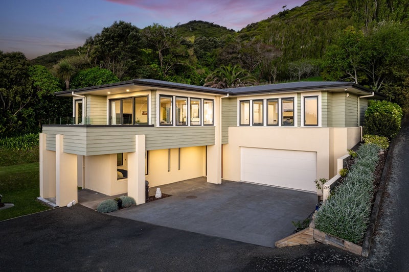 39B Kakariki Grove, Waikanae - Carousel 1