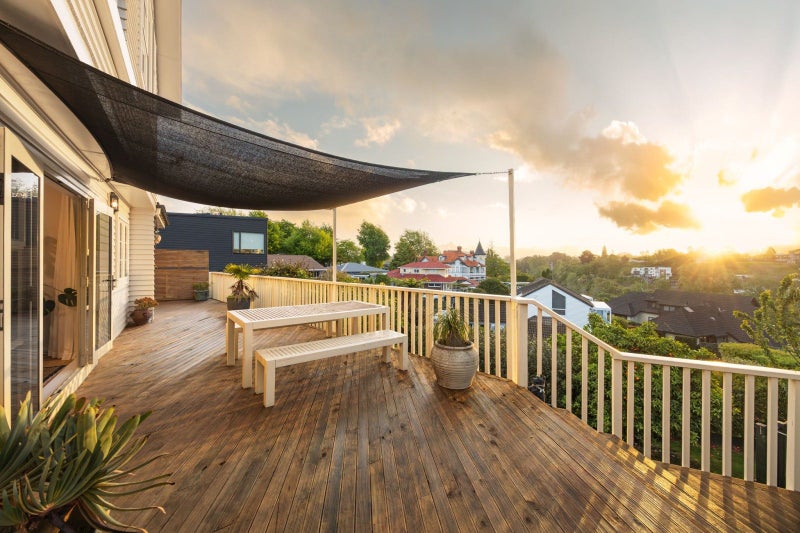 11A Wellington Street, Hamilton East, Hamilton - Carousel 2