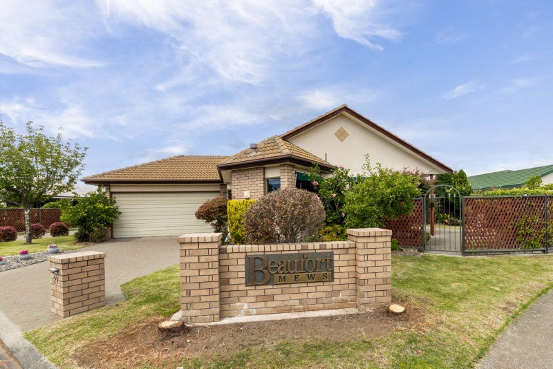 27 Beaufort Mews, Taradale, Napier - Carousel 18