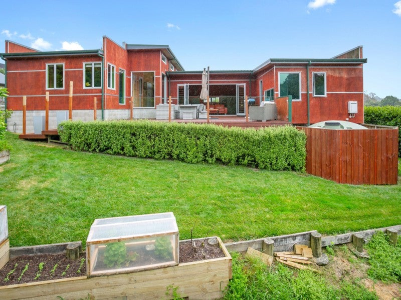 69 Alpers Ridge, Leamington, Cambridge - Carousel 22