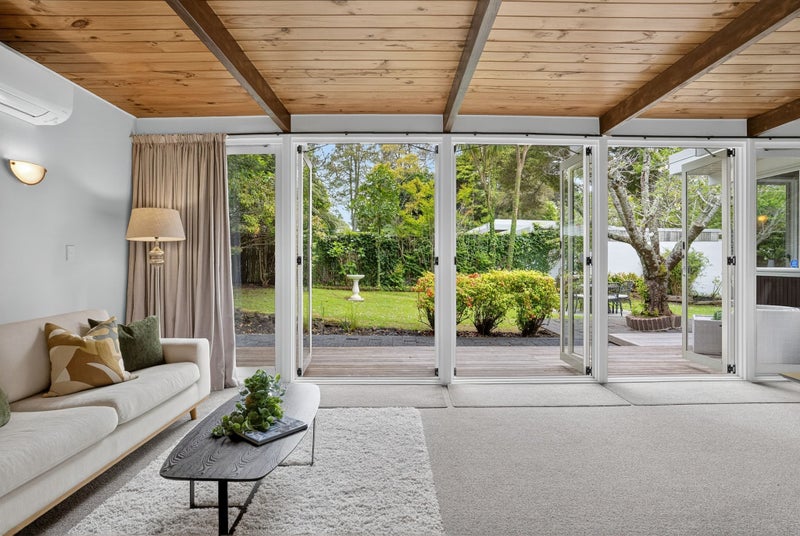 55 Hillcrest Avenue, Hillcrest, Auckland - Carousel 2