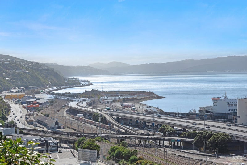 12 Grosvenor Terrace, Thorndon, Wellington - Carousel 2