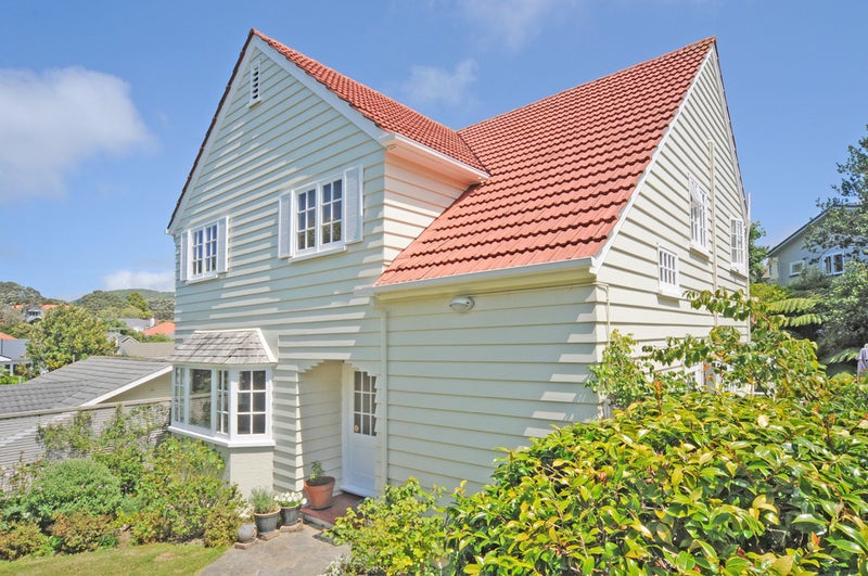 37 HATTON Street, KARORI, WELLINGTON - Carousel 2