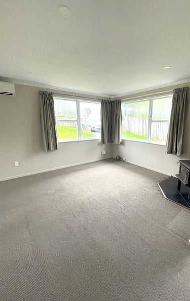 76 Fitzwater Place, Henderson, Auckland - Carousel 2
