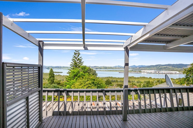 72 West View Crescent, Onerahi, Whangarei, Northland - Carousel 2