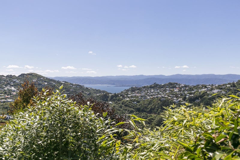 12 Downing Street, Crofton Downs, Wellington - Carousel 19