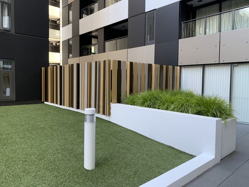 G05/438 Queen street, City centre, Auckland - Carousel 1