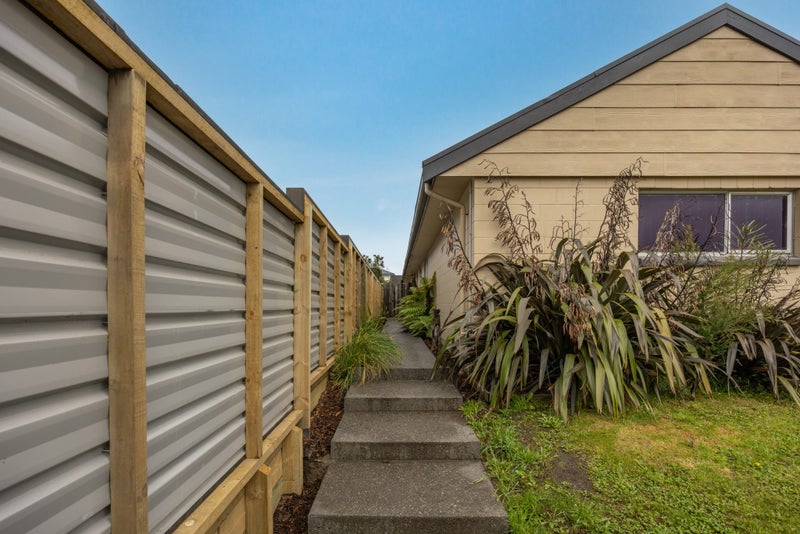 25 Dunbarton Street, Redwood, Christchurch - Carousel 22