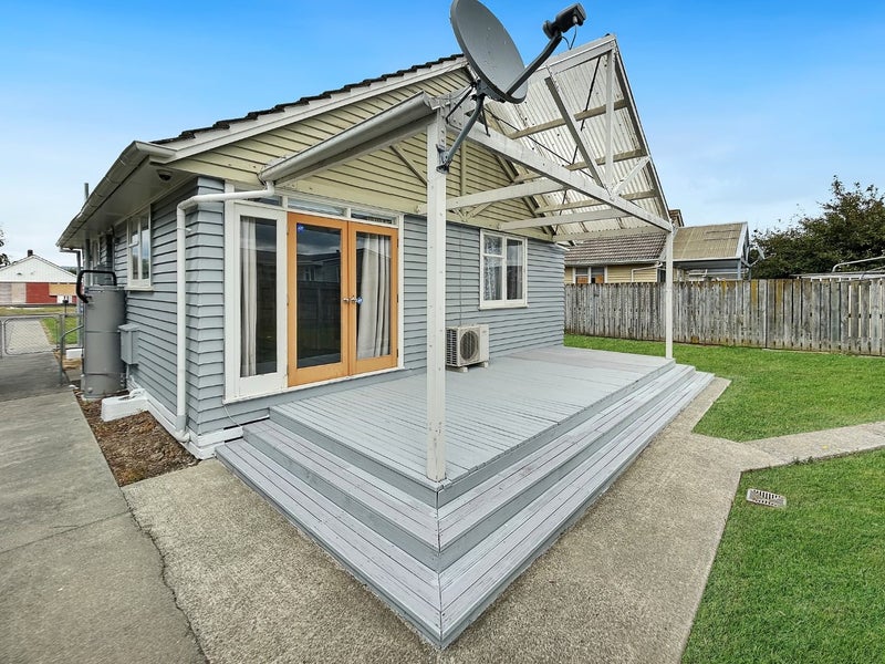 35 Coventry Street, Highbury, Palmerston North, Manawatu / Whanganui - Carousel 1