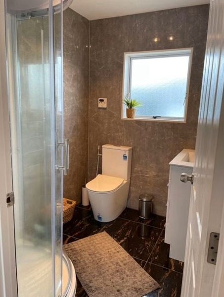 2/8 Freeland Avenue, Mount Roskill, Auckland - Carousel 6