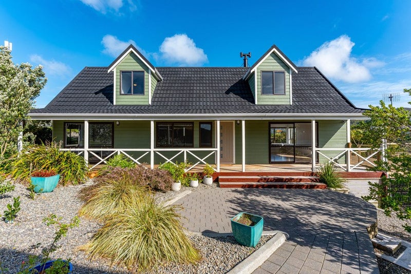 37 Erris Street, Johnsonville, Wellington - Carousel 1