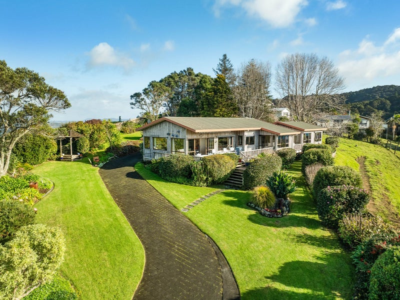 11 Davidson Avenue, Whangarei - Carousel 2