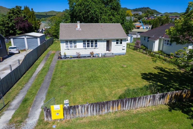 16 Tawhana Street, Te Kuiti - Carousel 2