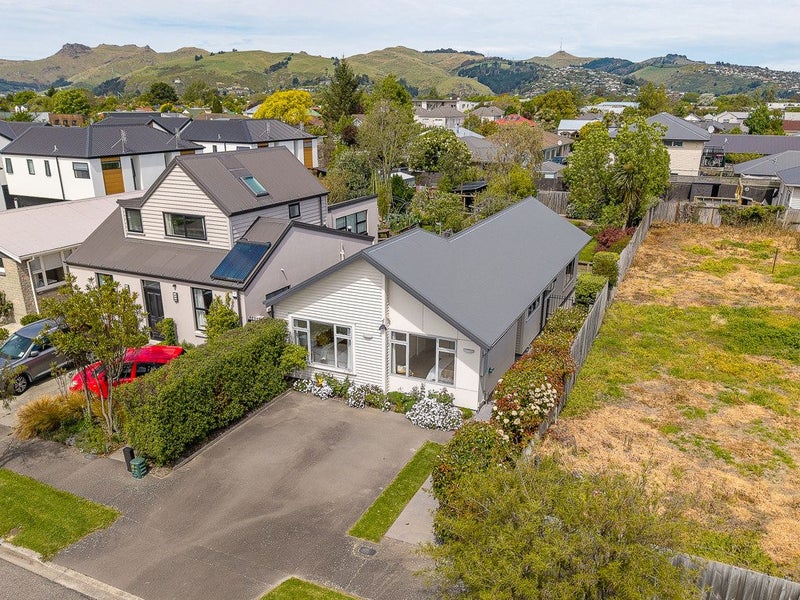 8 Short Street, Waltham, Christchurch - Carousel 18