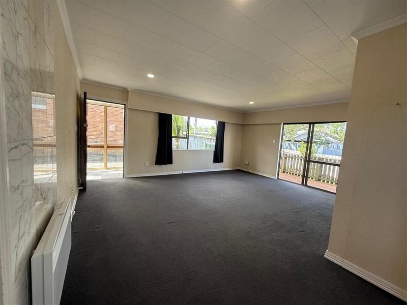 1/106 Galway Street, Onehunga, Auckland - Carousel 2