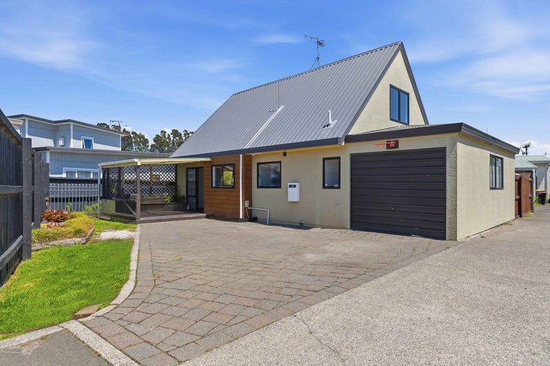 17A Claridge Place, Mount Maunganui, Mount Maunganui - Carousel 1