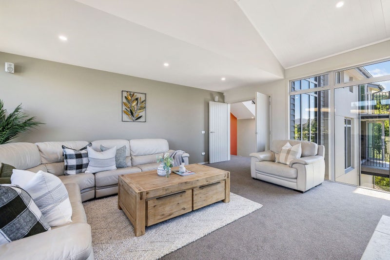 6A Lancewood Lane, Queenstown - Carousel 2