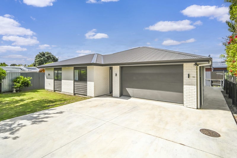 18A Wycliffe Street, Onekawa, Napier - Carousel 1