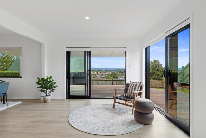 11 Taylor Street, Ohauiti, Tauranga - Carousel 1