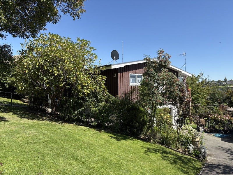 25 June Street, Highfield, Timaru - Carousel 1