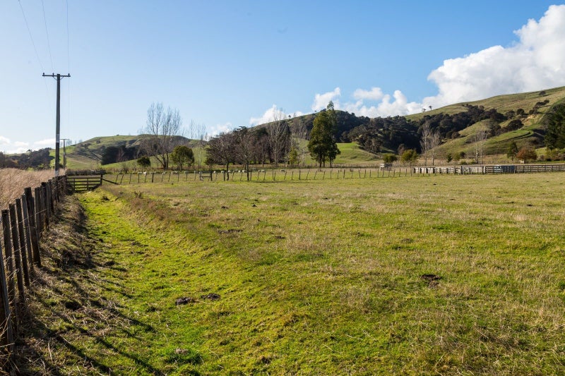 822A Longbush Road, Longbush, Longbush - Carousel 15