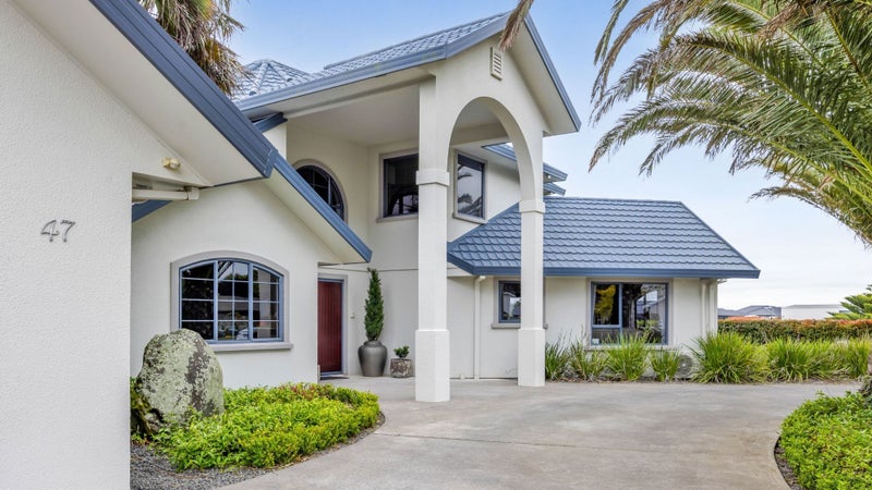 47 Rata Street, Hawera - Carousel 1