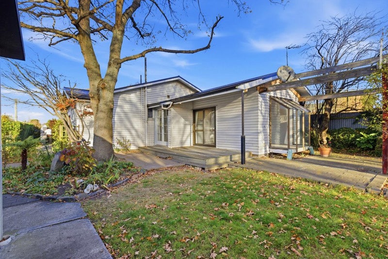 73 Smith Street, Woolston, Christchurch - Carousel 21