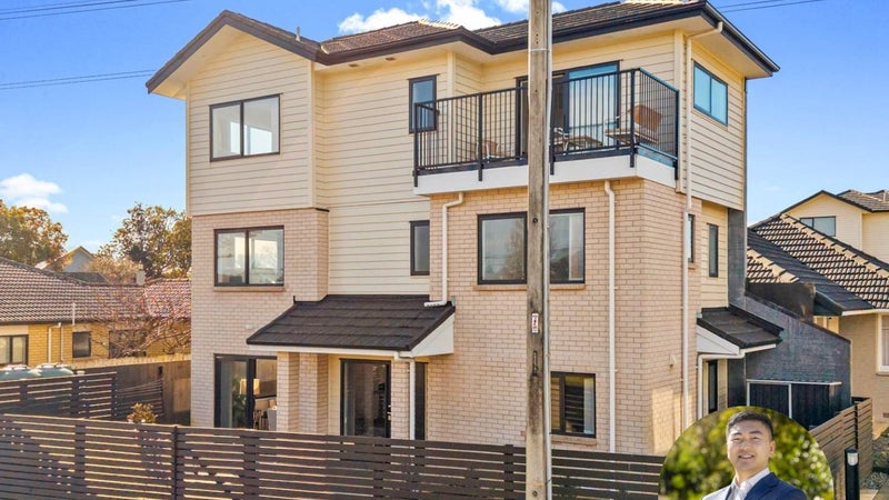 1/30 Calvert Avenue, Mangere East, Auckland - Carousel 1