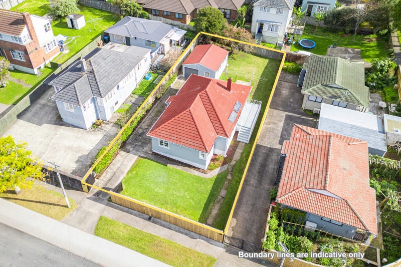 1/14 Rawalpindi Street, Mount Albert, Auckland - Carousel 1