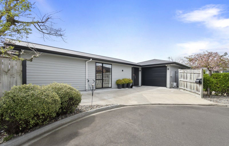 67A Albert Street, Palmerston North, Palmerston North - Carousel 1