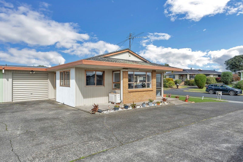 17 Edgewater Parade, Waiuku, Waiuku - Carousel 2