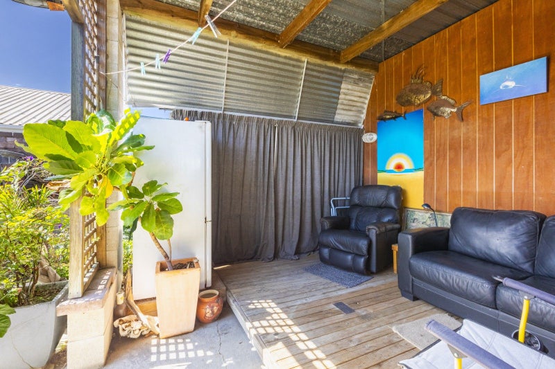15 Spriggs Crescent, Greenmeadows, Napier - Carousel 22