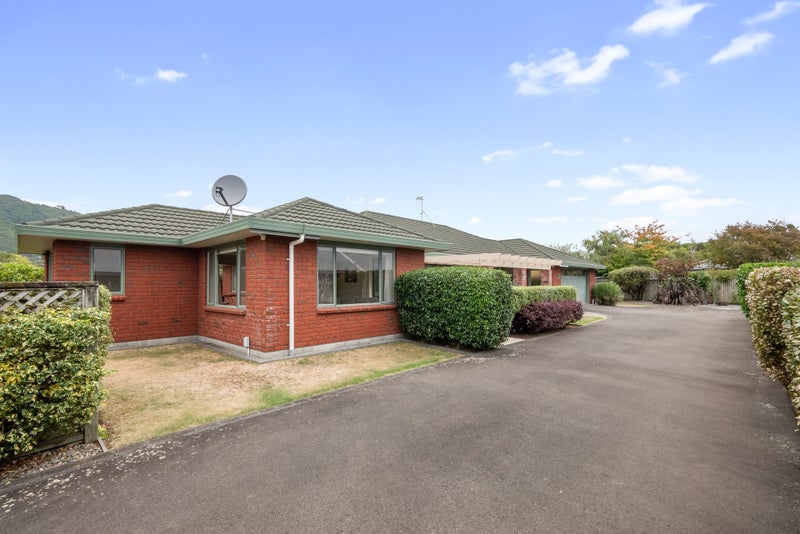 23 Andrew Street, Waikanae - Carousel 1
