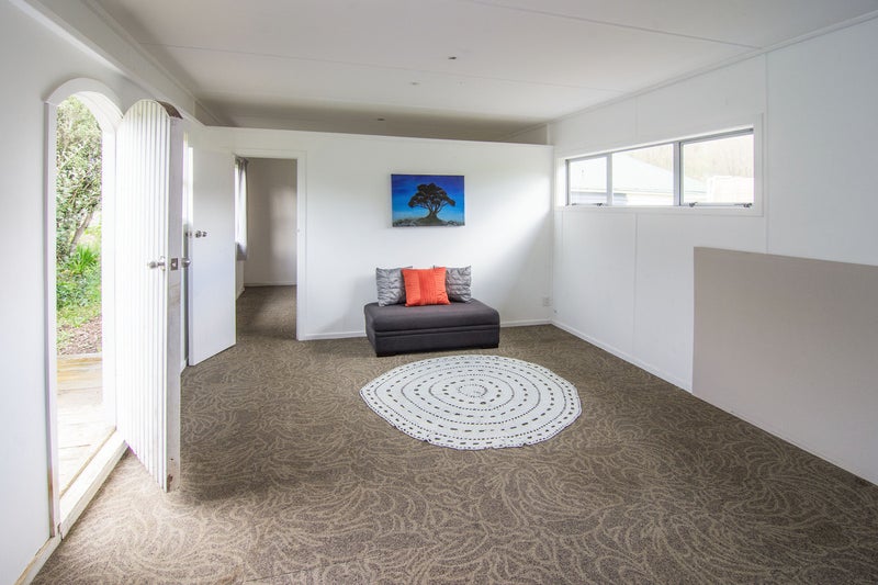 435 Jacksons Line, Masterton - Carousel 20
