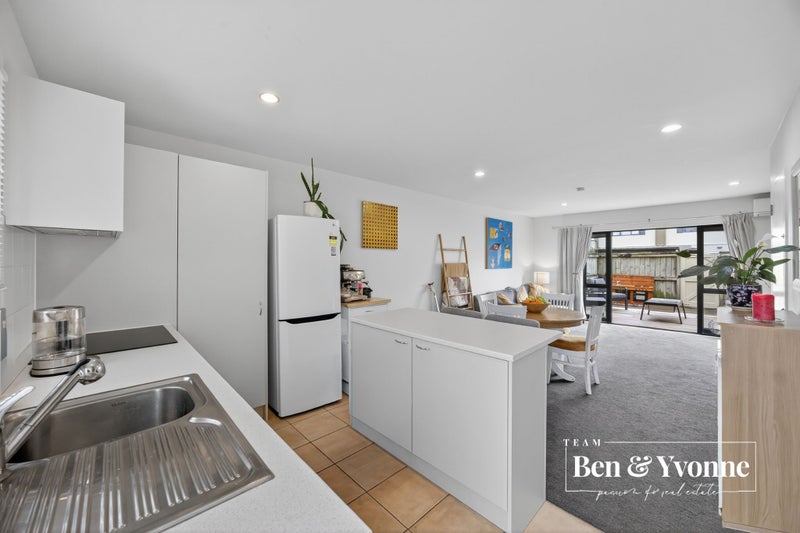 5J Dryden Place, Mount Wellington, Auckland - Carousel 2