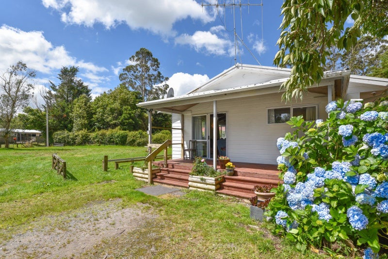 12 Tawhero Street, Mamaku - Carousel 2