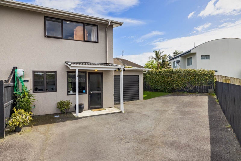 1/11 Robins Road, Judea, Tauranga - Carousel 14