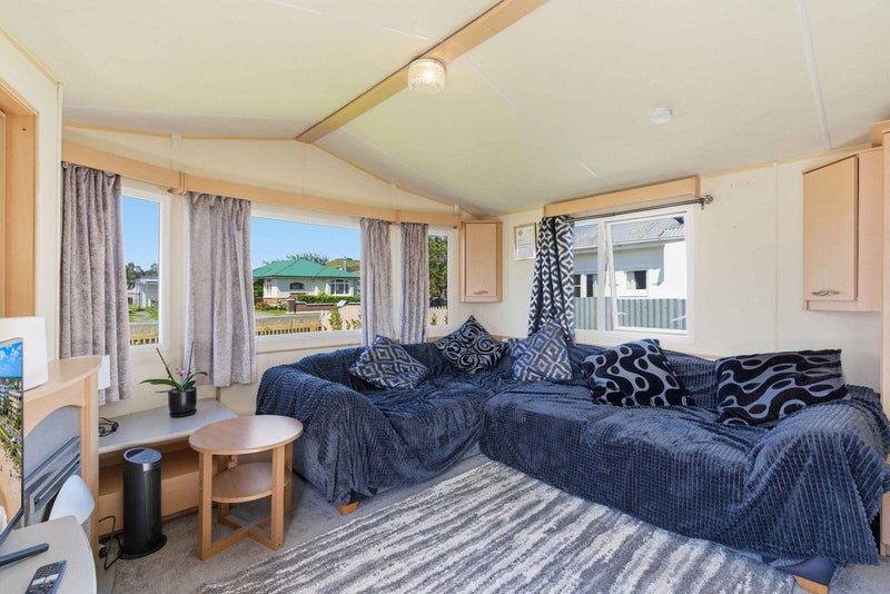 51 Gorton Street, Gore, Gore - Carousel 2