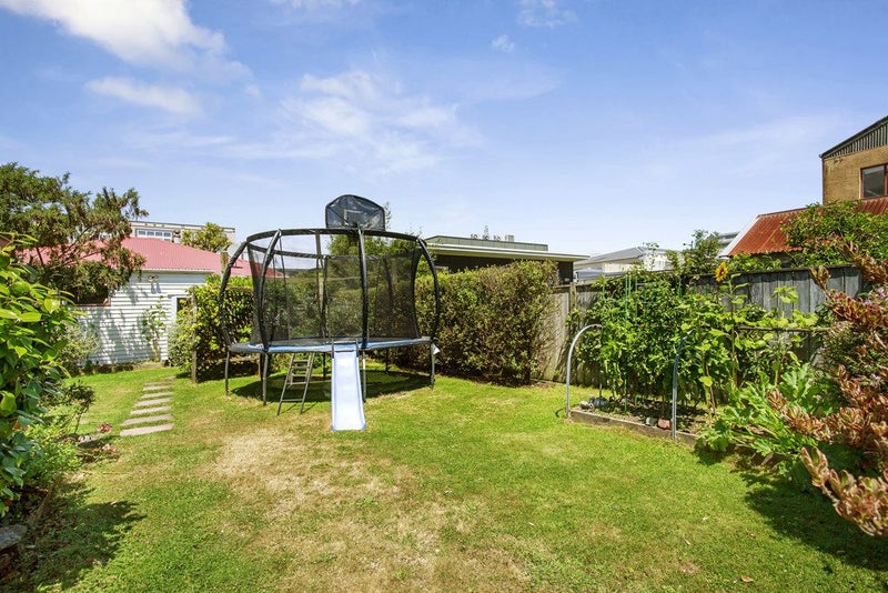 51 Richmond Street, Petone, Lower Hutt - Carousel 2