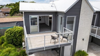 6/192 Killarney Road, Frankton, Hamilton - Carousel 1