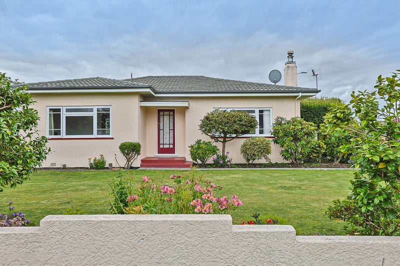 1000 St Aubyn Street West, Saint Leonards, Hastings - Carousel 1