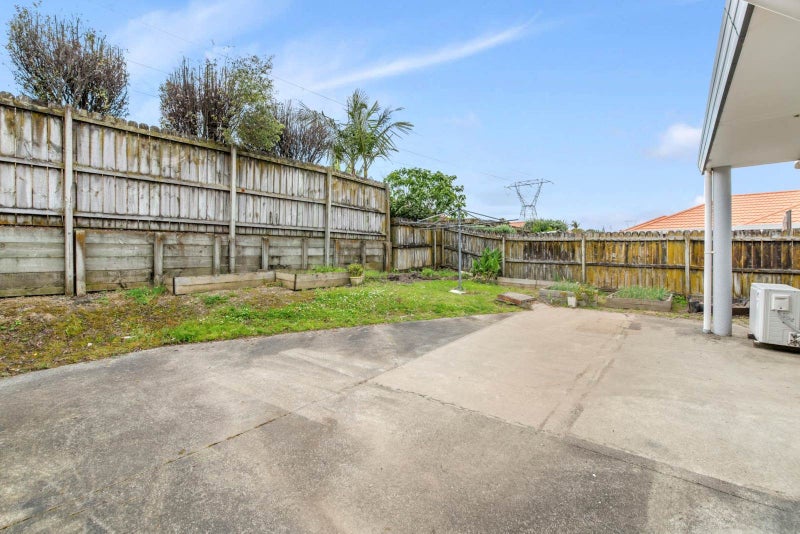 5 Whetstone Road, Flat Bush, Auckland - Carousel 2