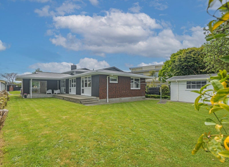 6 Anaru Place, Awapuni, Palmerston North - Carousel 15